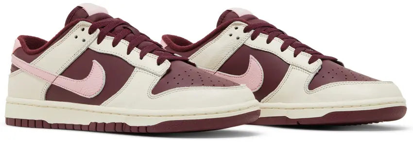 Dunk Low Valentine's