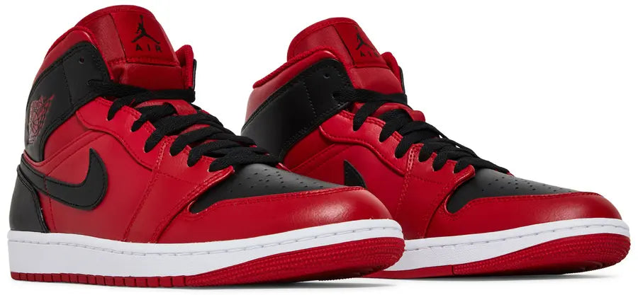 Jordan 1 Mid Reverse verboten
