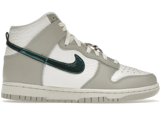 Dunk Hi FLS Grey