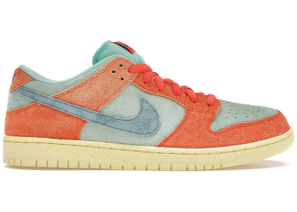 SB Dunk Low Aqua Emerald
