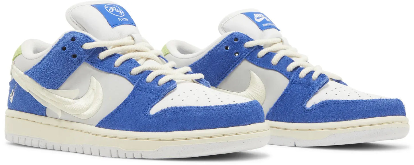 SB Dunk Low Gardenia