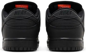 Nike SB Dunk Low Pro Triple Black