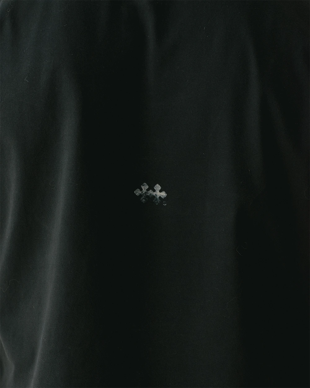 Host Atelier Slim Black Tee