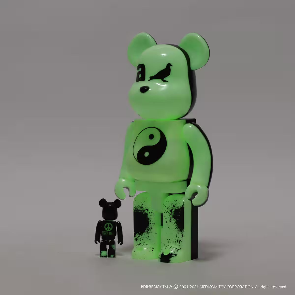 Bearbrick x Atmos x Staple 400%