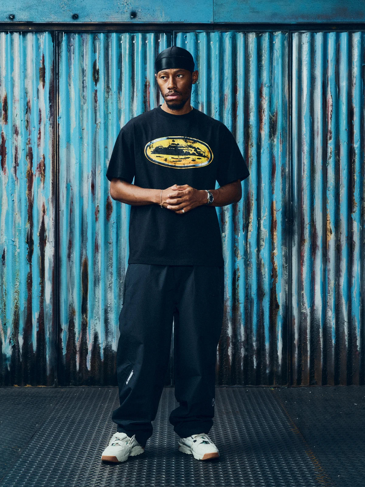 Corteiz Corroded Island Black Tee