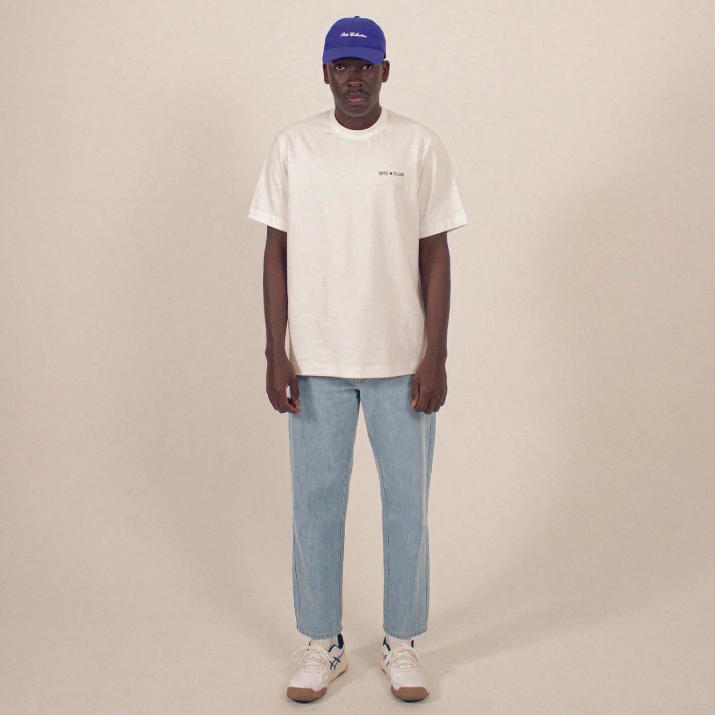 Dito Chair Tee