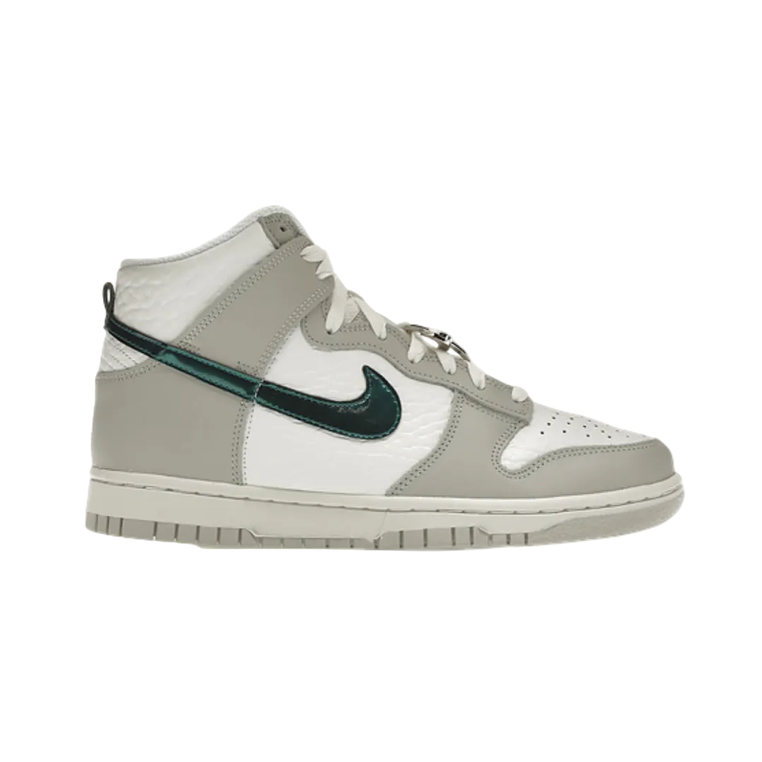 Dunk Hi FLS Grey