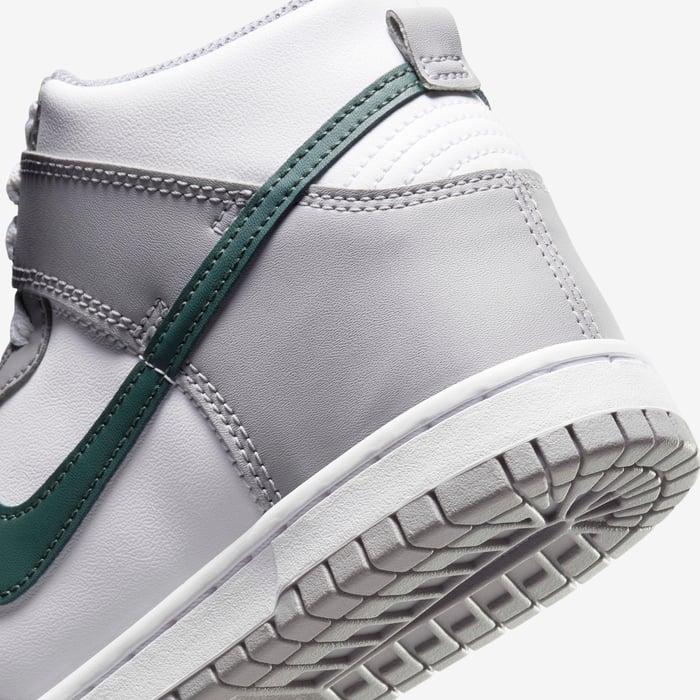 Dunk Hi FLS Grey