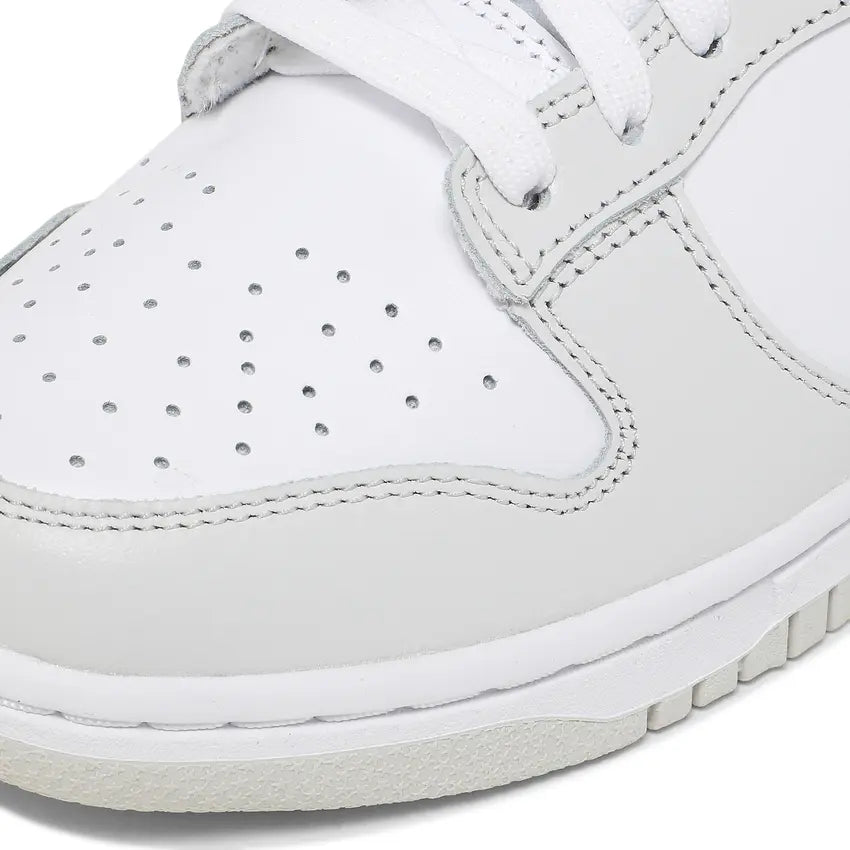 Dunk Low Photon Dust