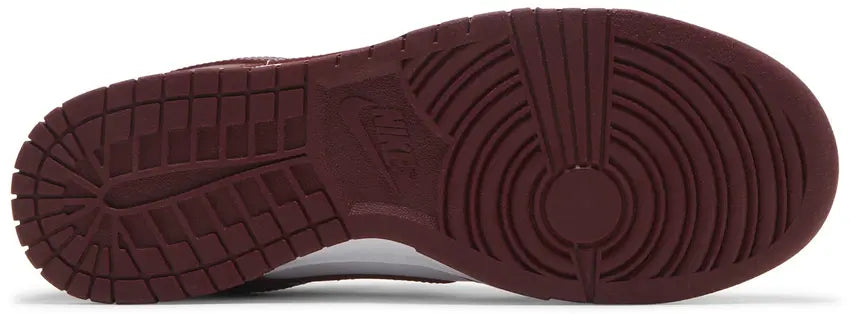 Dunk Low Team Red 2022