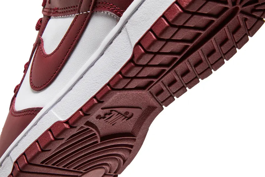 Dunk Low Team Red 2022