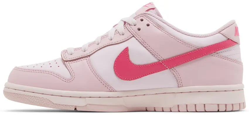 Dunk Low Triple Pink