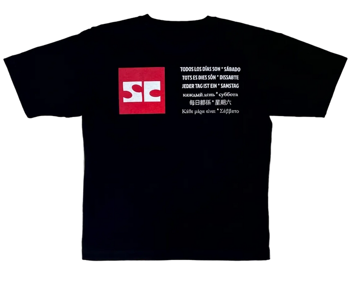 Samstag Mehrsprachiges T-Shirt Schwarz