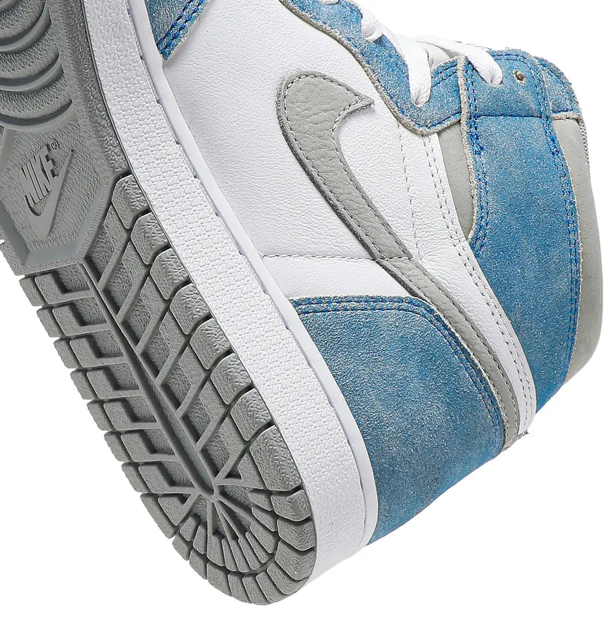 Jordan 1 Hi HYPER ROYAL