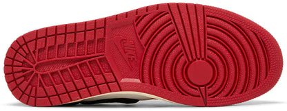 Jordan 1 Low Trophäenraum