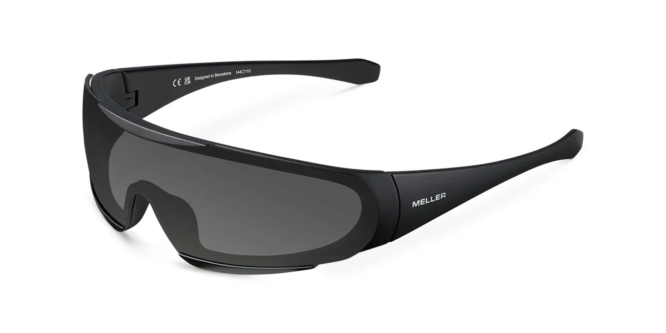 Meller Badu All Black