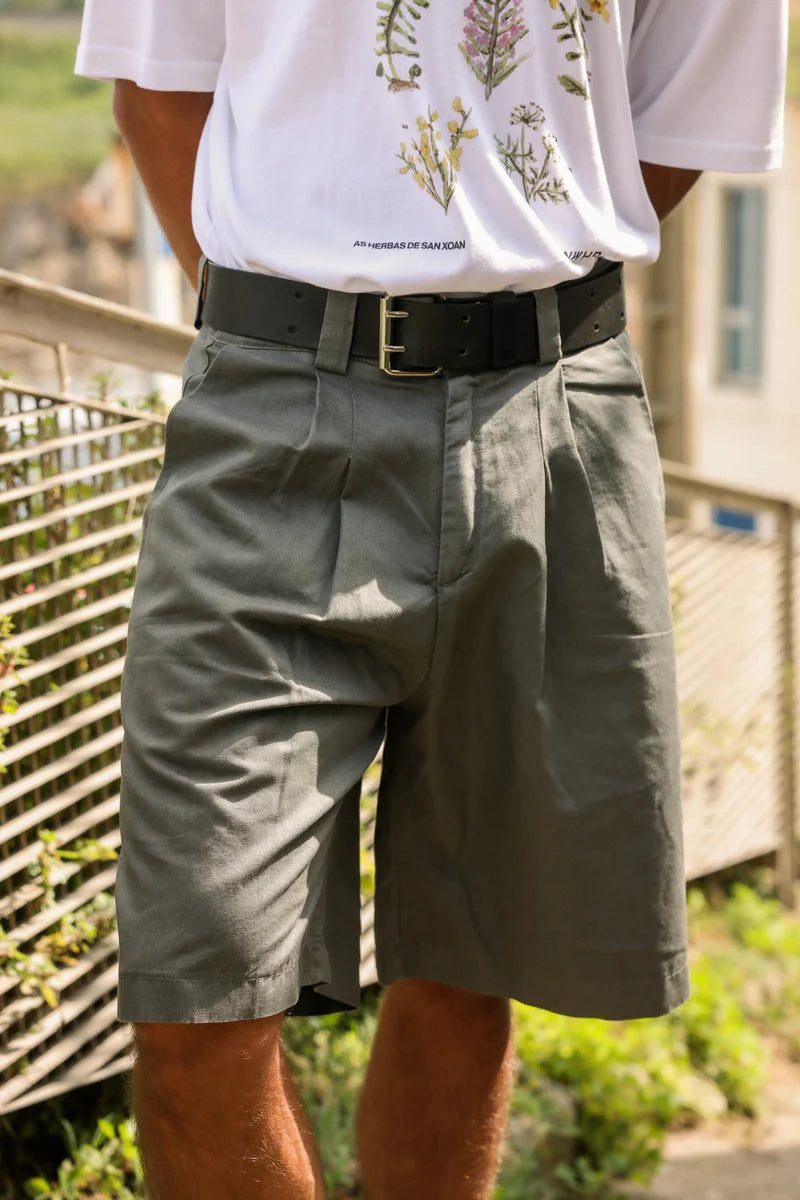 NWHR Tailored Short Grey