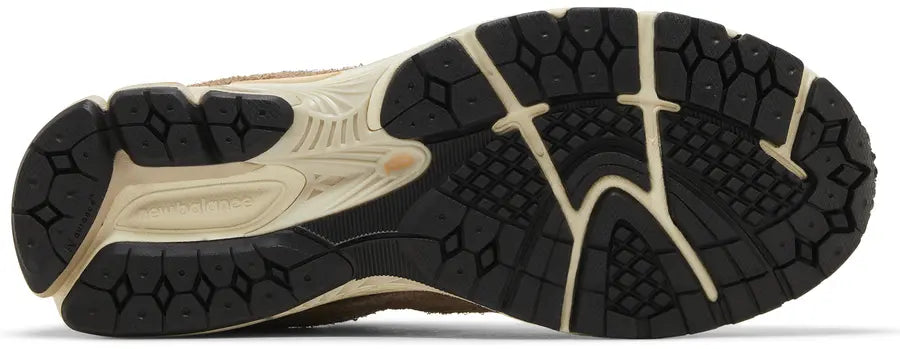 New Balance 2002r Peach