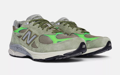New Balance 990v3 Patta Keep Your Family Close