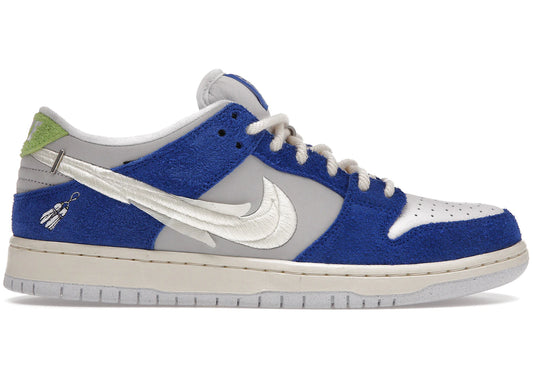 SB Dunk Low Gardenia