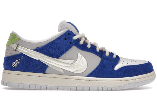 SB Dunk Low Gardenia