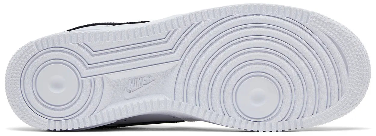 Nike Air Force 1 Low Supreme White Black