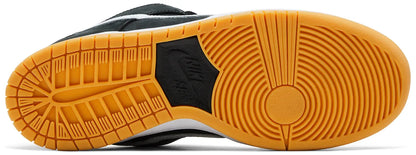 Nike SB Dunk Low Black Gum