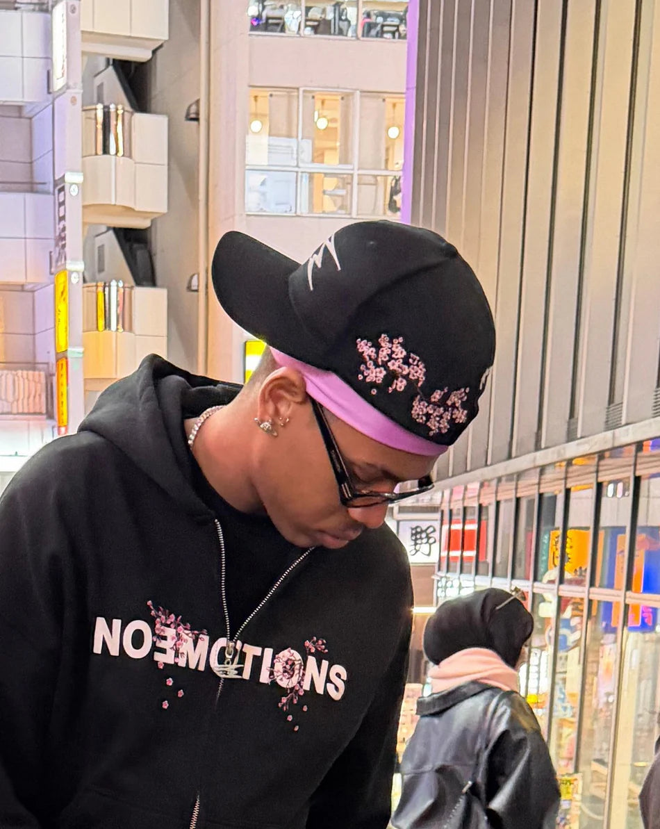 NoEmotions Flower Hat Black