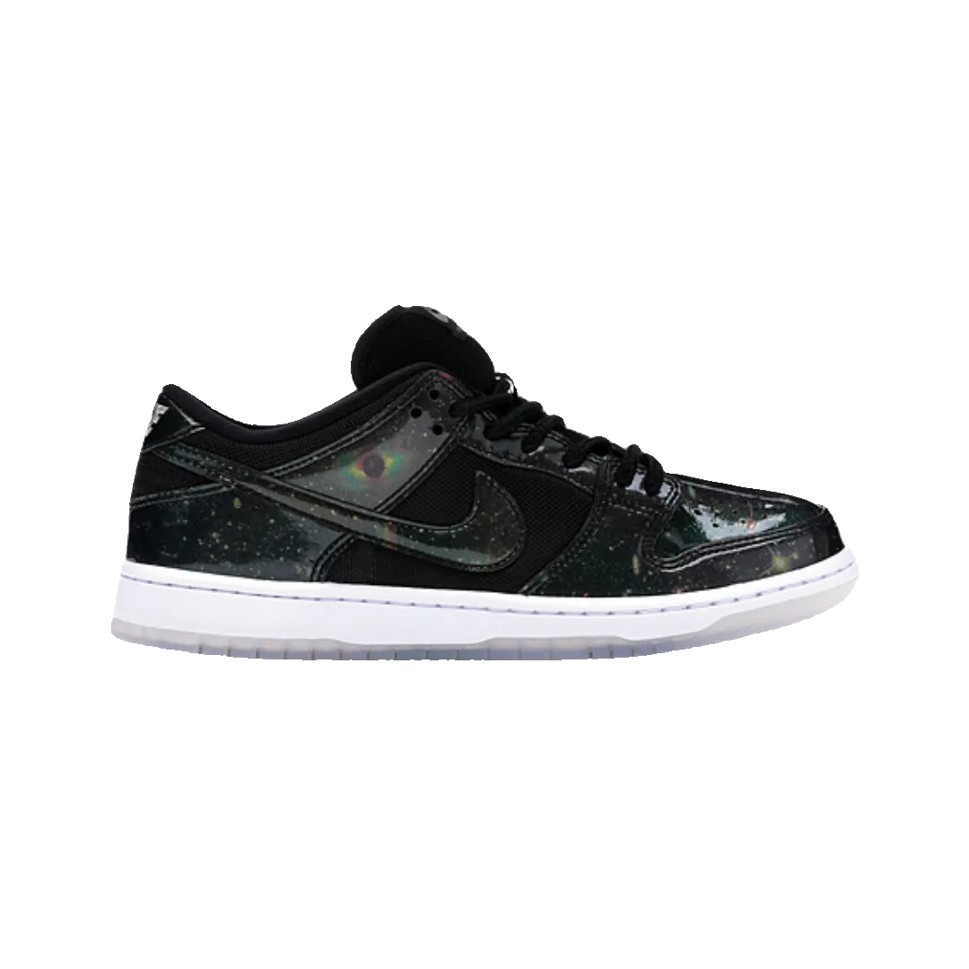 SB Dunk Low 420 Galactic