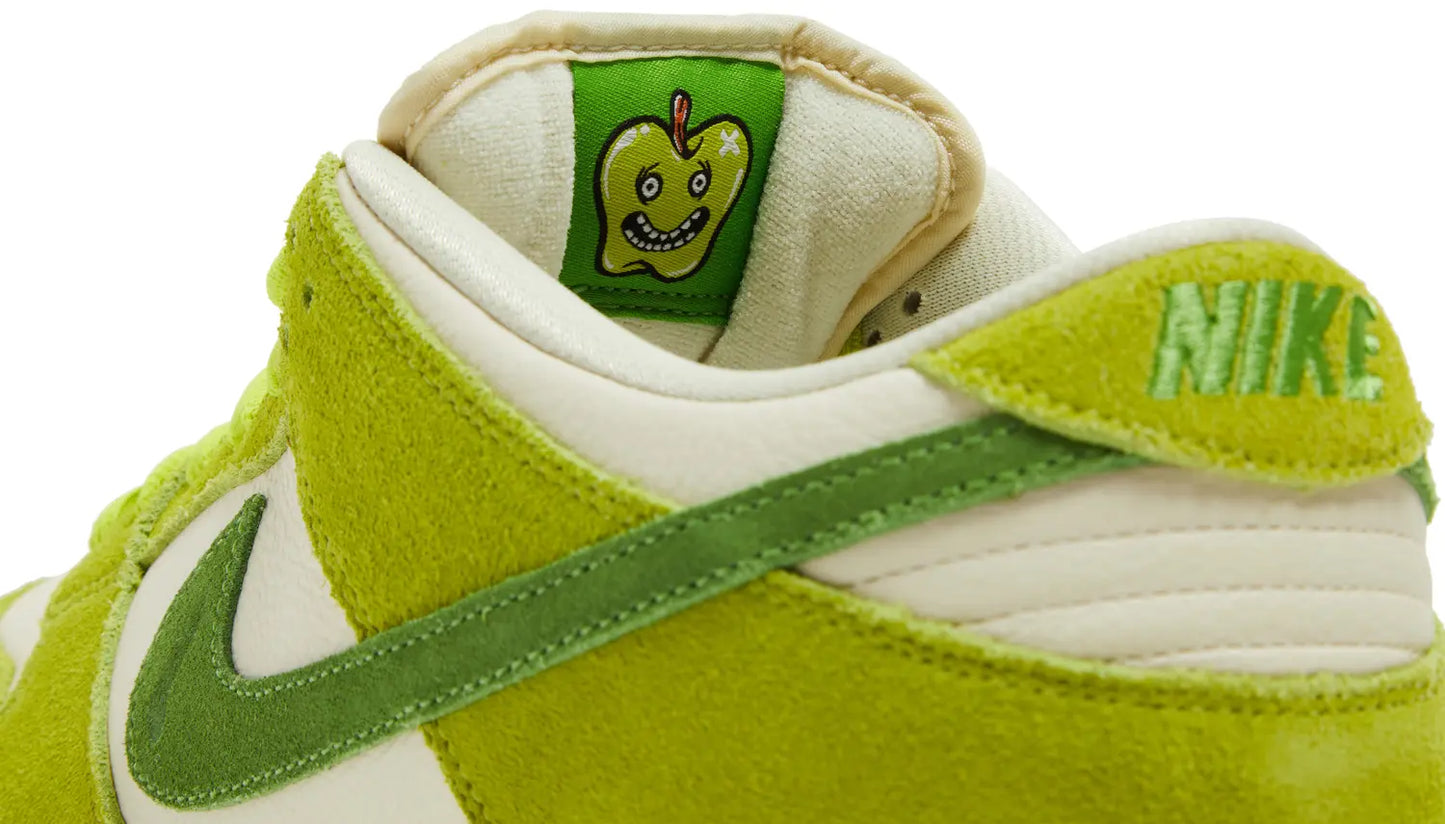 SB Dunk Low Apfel 