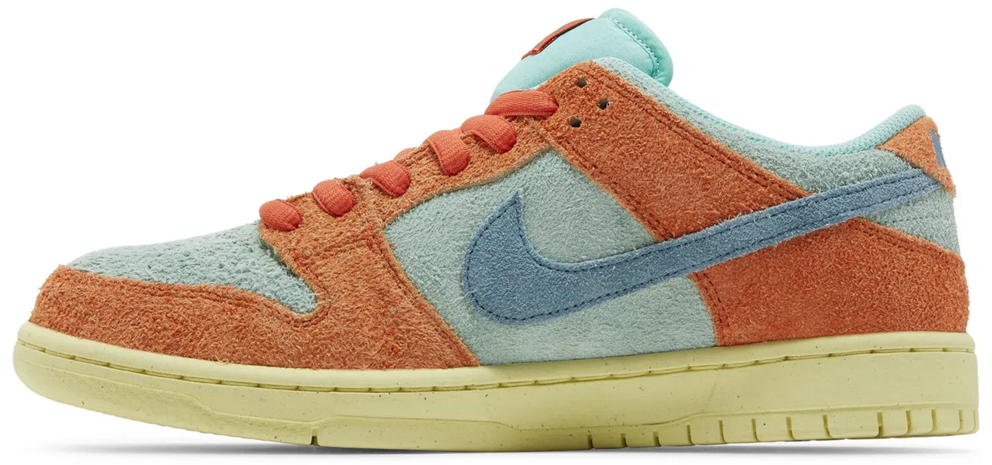 SB Dunk Low Aqua Emerald