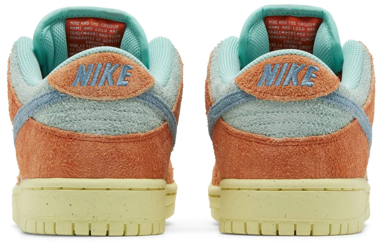 SB Dunk Low Aqua Emerald