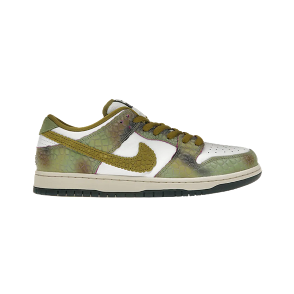 SB Dunk Low Chameleon