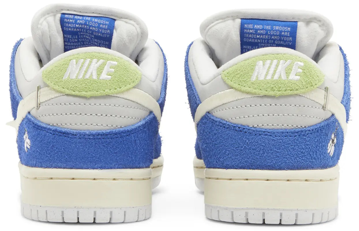 SB Dunk Low Gardenia