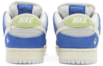 SB Dunk Low Gardenia