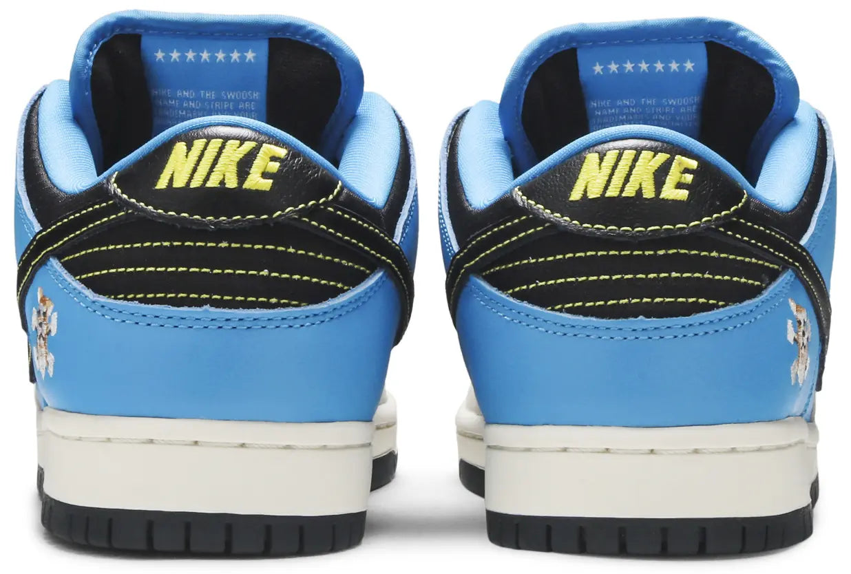 SB Dunk Low Instant Skateboards 
