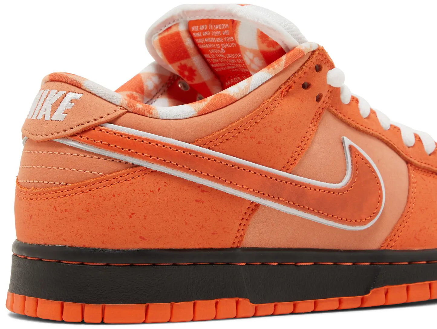 SB Dunk Low Hummer