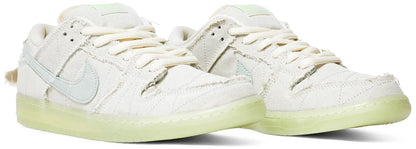 SB Dunk Low Mummy
