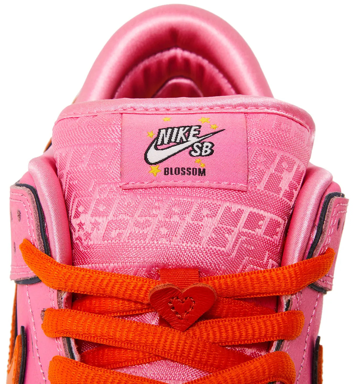 SB Dunk Low Powerpuff Blossom