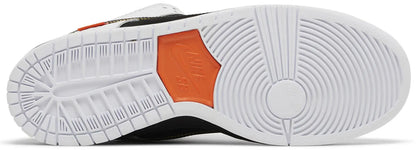 SB Dunk Low Tightbooth