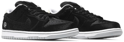 SB Dunk Low Medicom