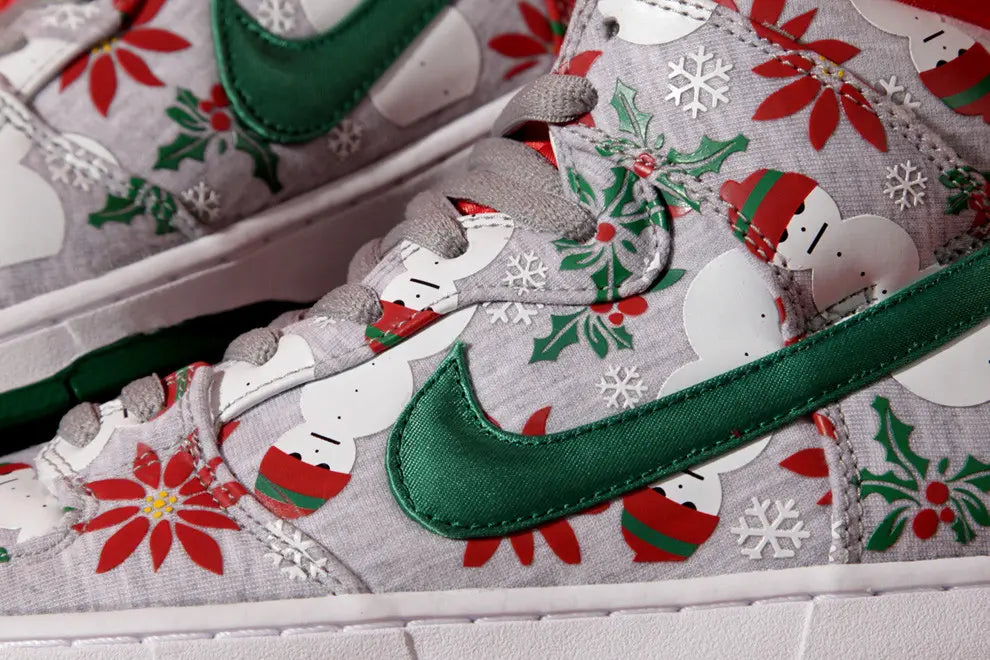 Sb Dunk High Ugly Christmas Grey