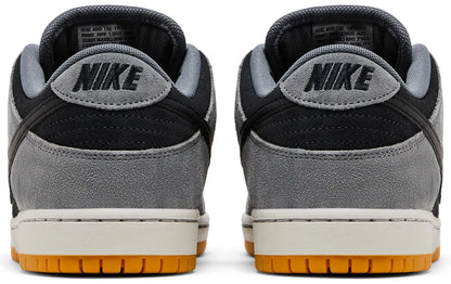 SB Dunk Low Schwarz Rauchgrau 