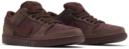 Sb Dunk Low Stadt der Liebe Burgund