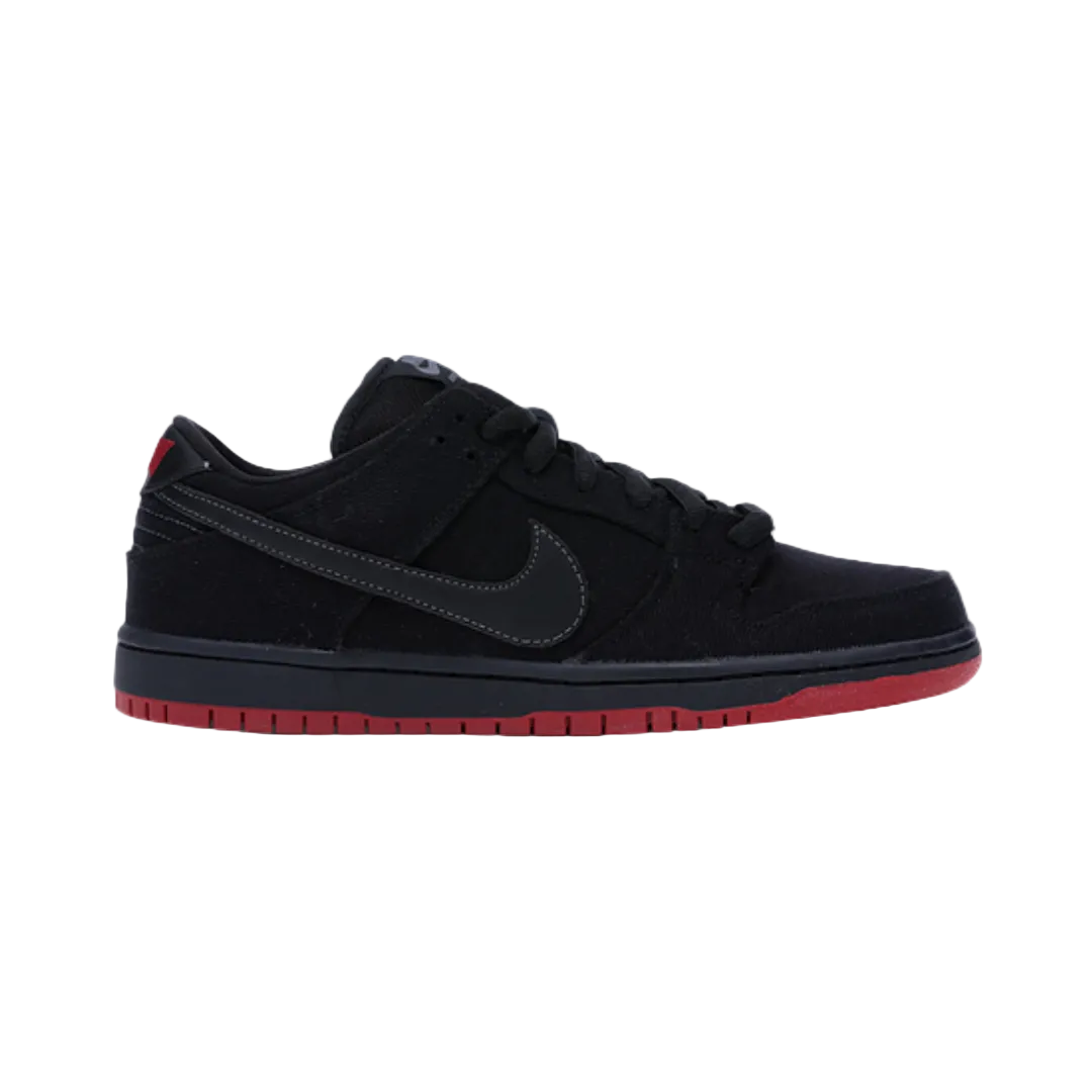 Sb Dunk Low x Levis Schwarz