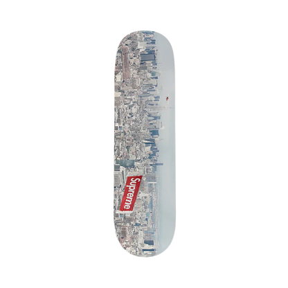 Skateboard Supreme Aerial