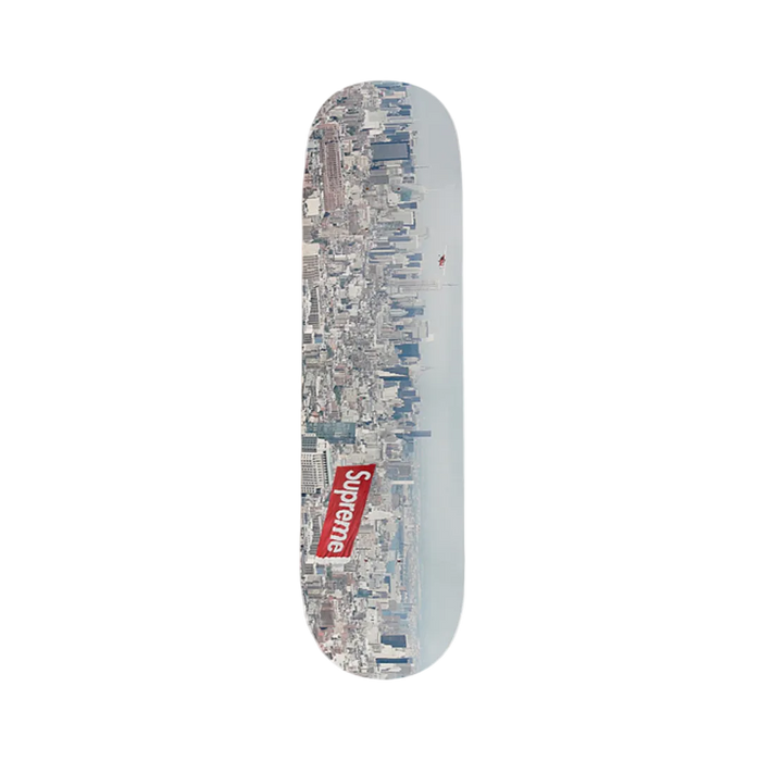 Skateboard Supreme Aerial