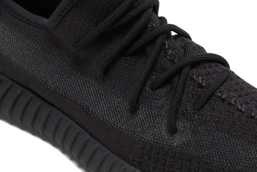 Yeezy 350 Onyx
