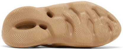 Yeezy Foam Runner Clay Taupe