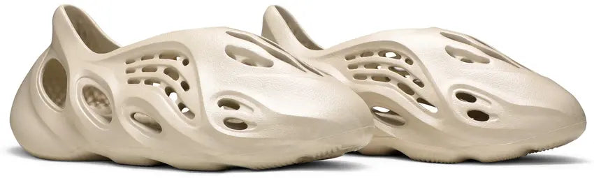 Yeezy Foam Runner Sand